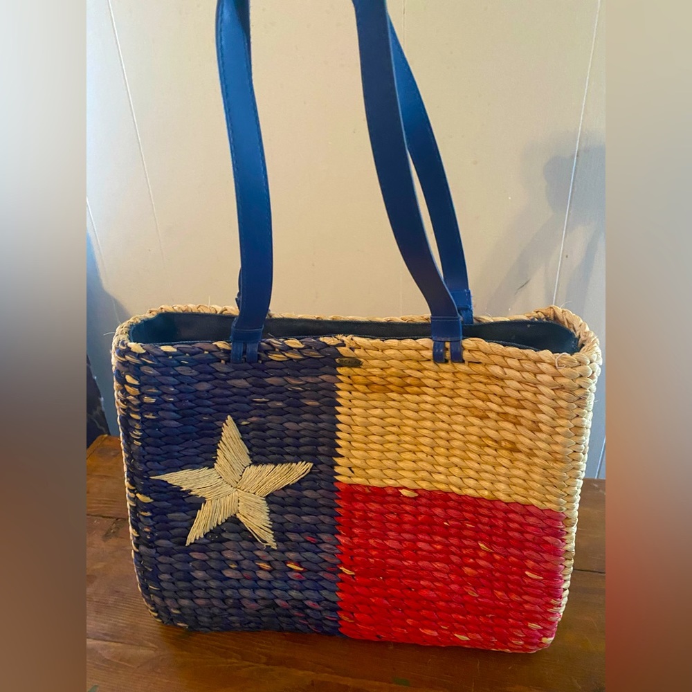 Used Texas flag straw bag